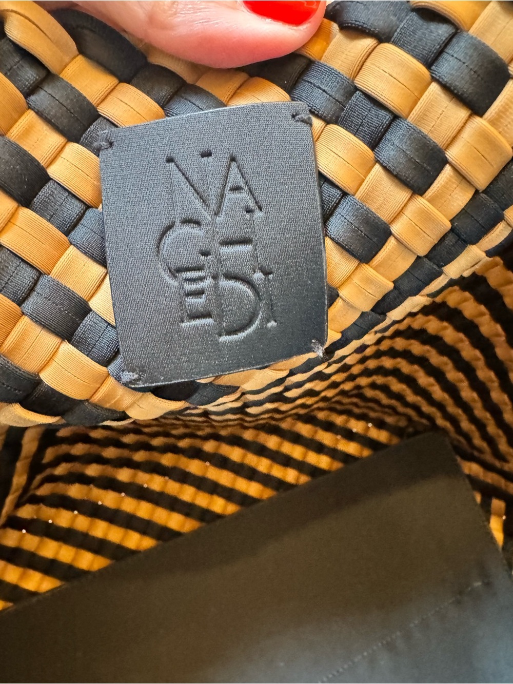 NWOT Naghedi St Barths large tote - Picture 5 of 5